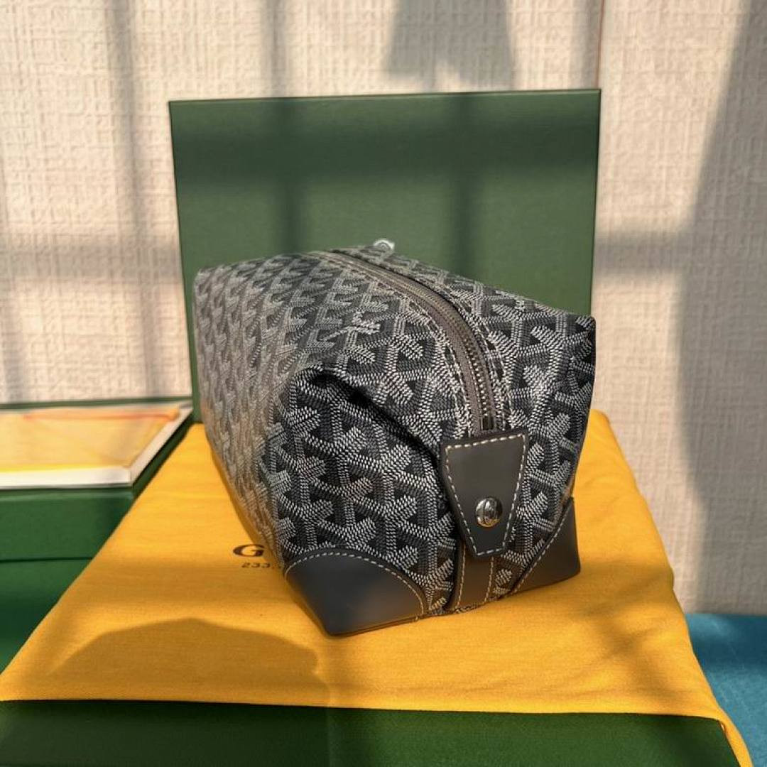 G09ard Boeing 25 Toilet Bag