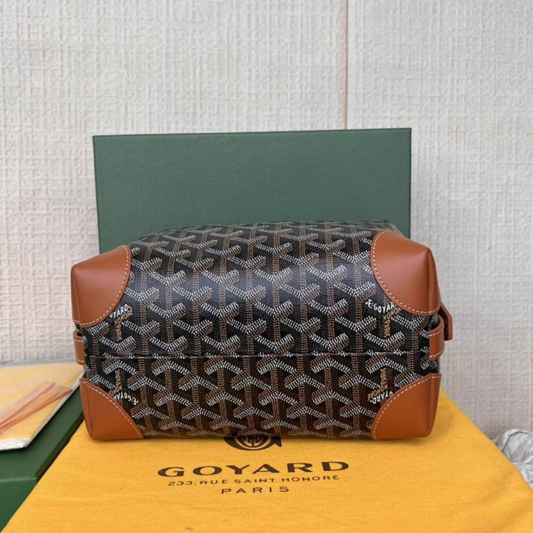 G09ard Boeing 25 Toilet Bag