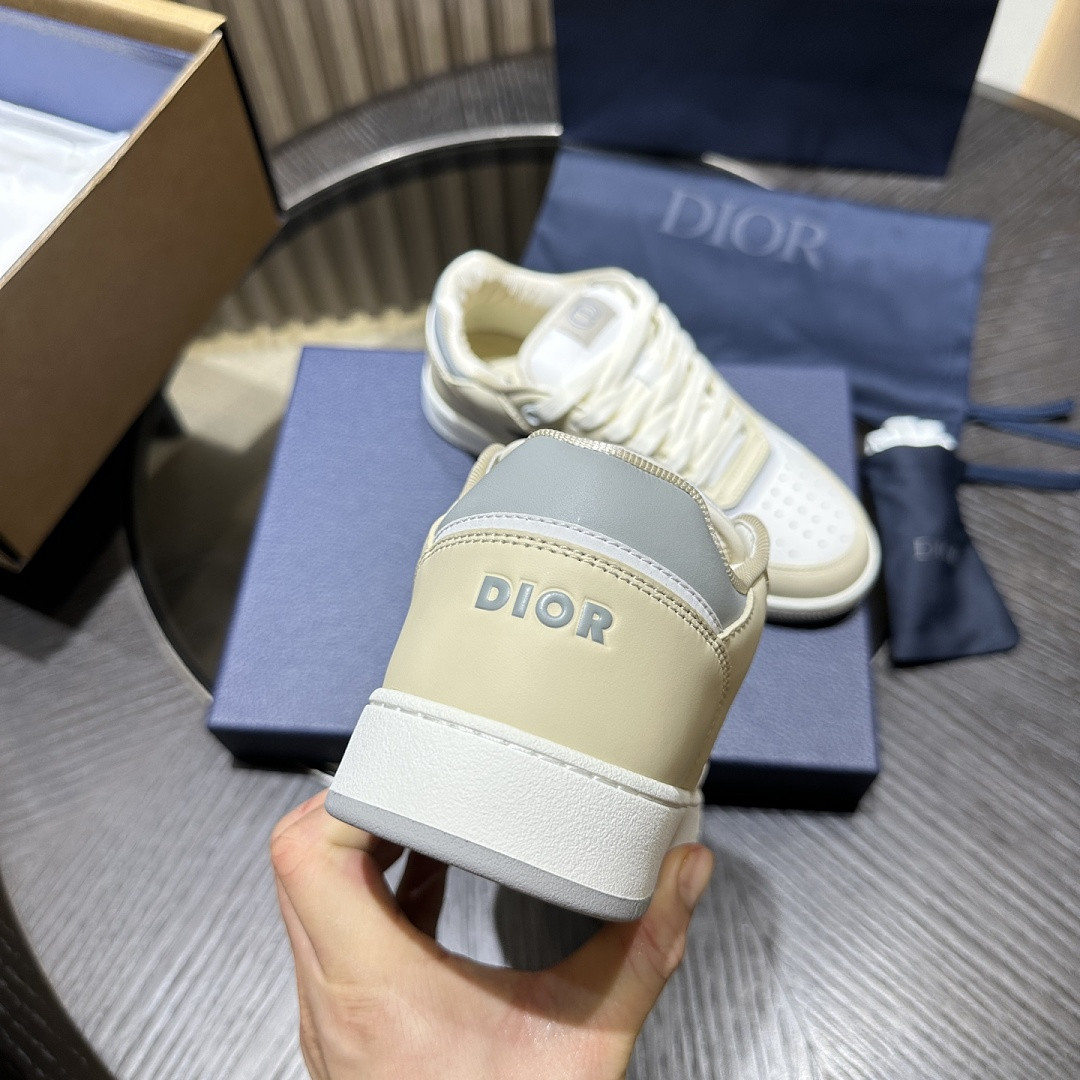 D10r SNEAKERS