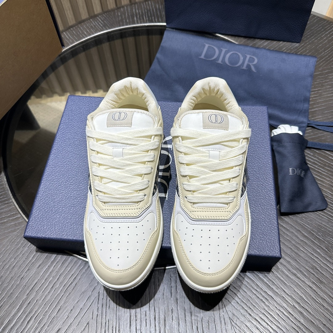 D10r SNEAKERS