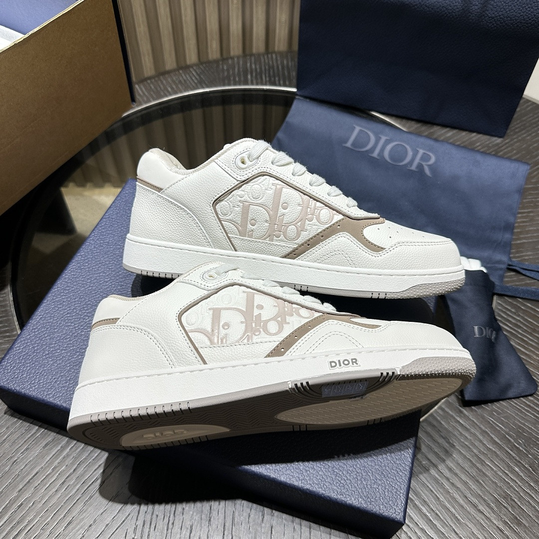 D10r SNEAKERS