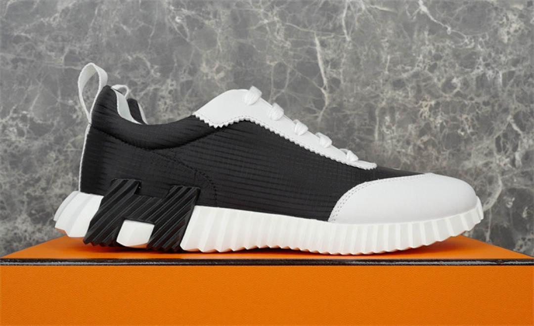 H*ER*MES SNEAKER