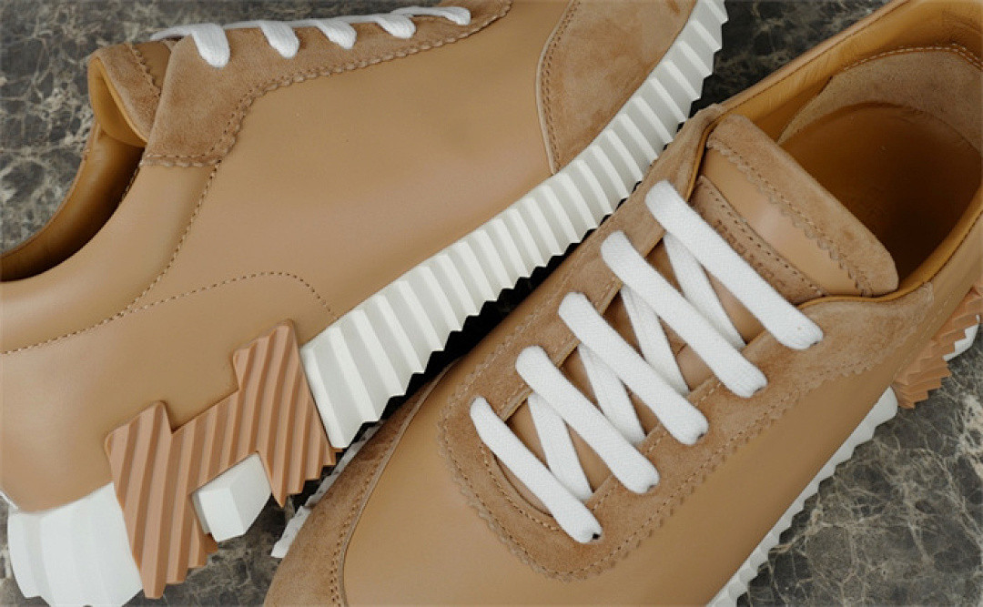 H*ER*MES SNEAKER