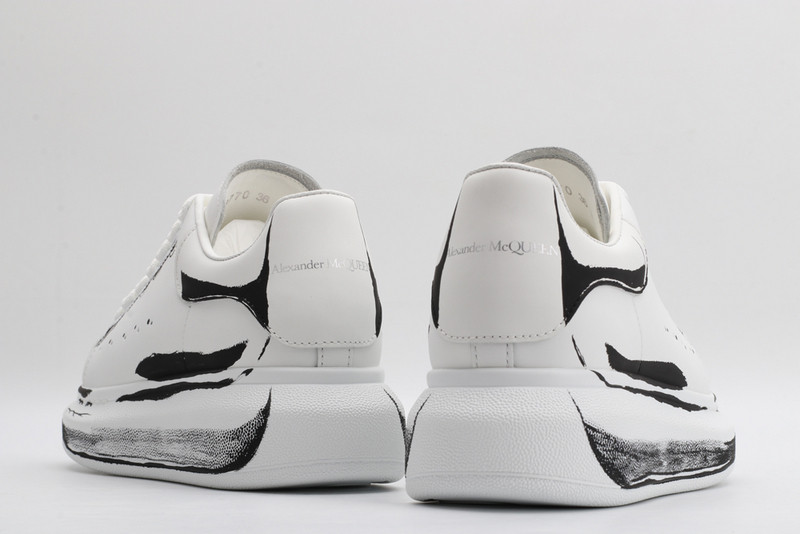 ALEXANDER MCQUEEN SNEAKER