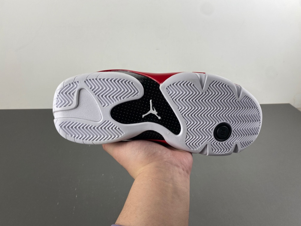 Nike Air Jordan 14 Retro