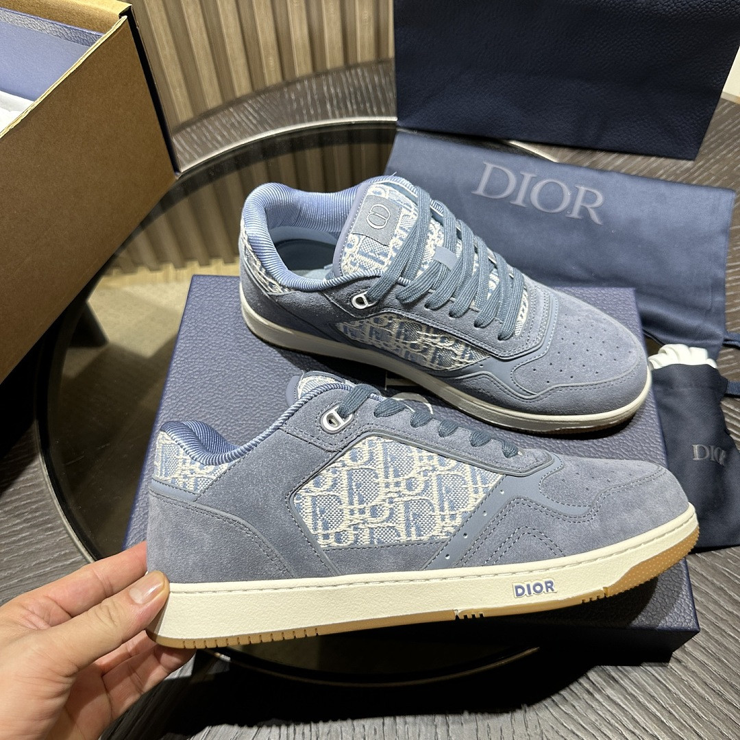 D10r SNEAKERS