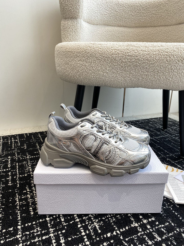Di0r Chrono Sneaker