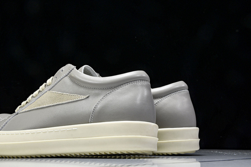 RICK 0WENS SNEAKERS