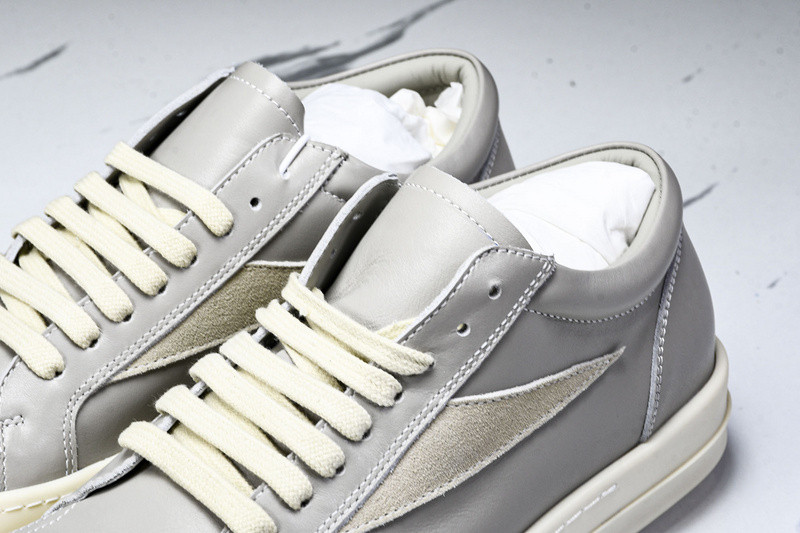RICK 0WENS SNEAKERS
