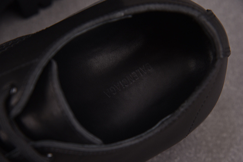 RICK 0WENS SNEAKERS