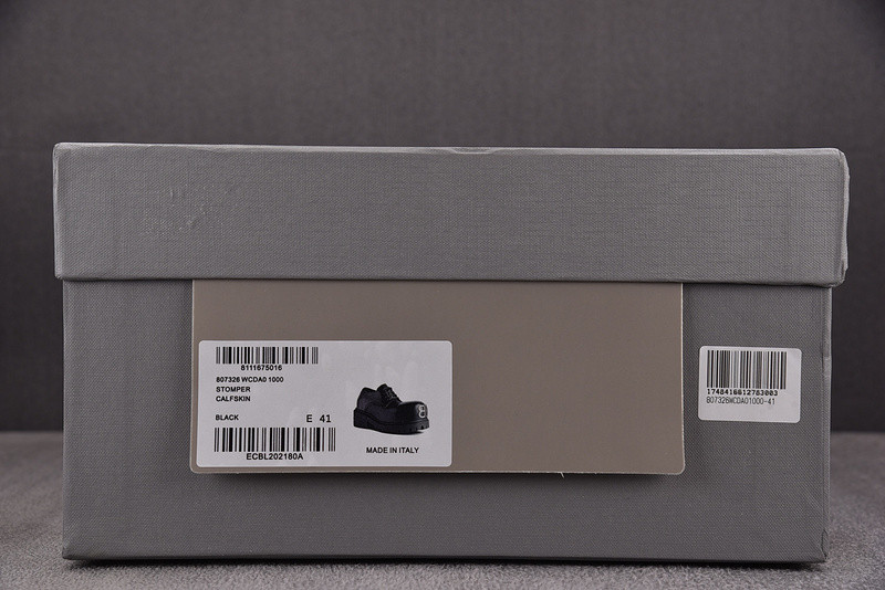 RICK 0WENS SNEAKERS