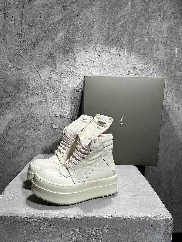RICK 0WENS SNEAKERS