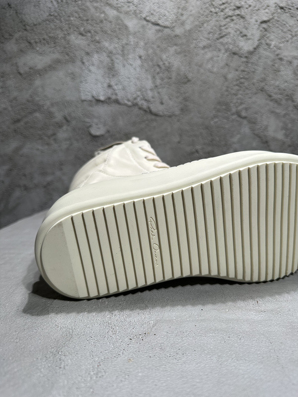 RICK 0WENS SNEAKERS