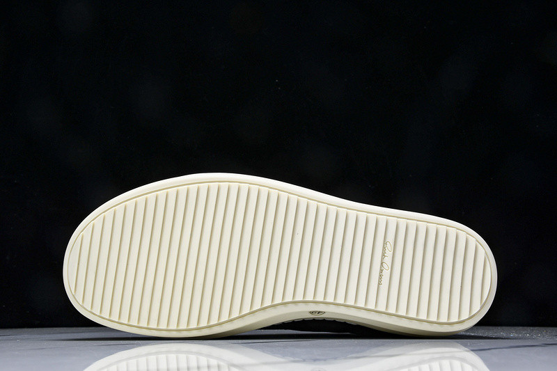 RICK 0WENS SNEAKERS