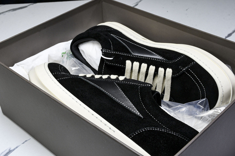 RICK 0WENS SNEAKERS