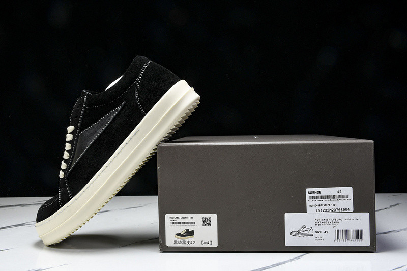 RICK 0WENS SNEAKERS