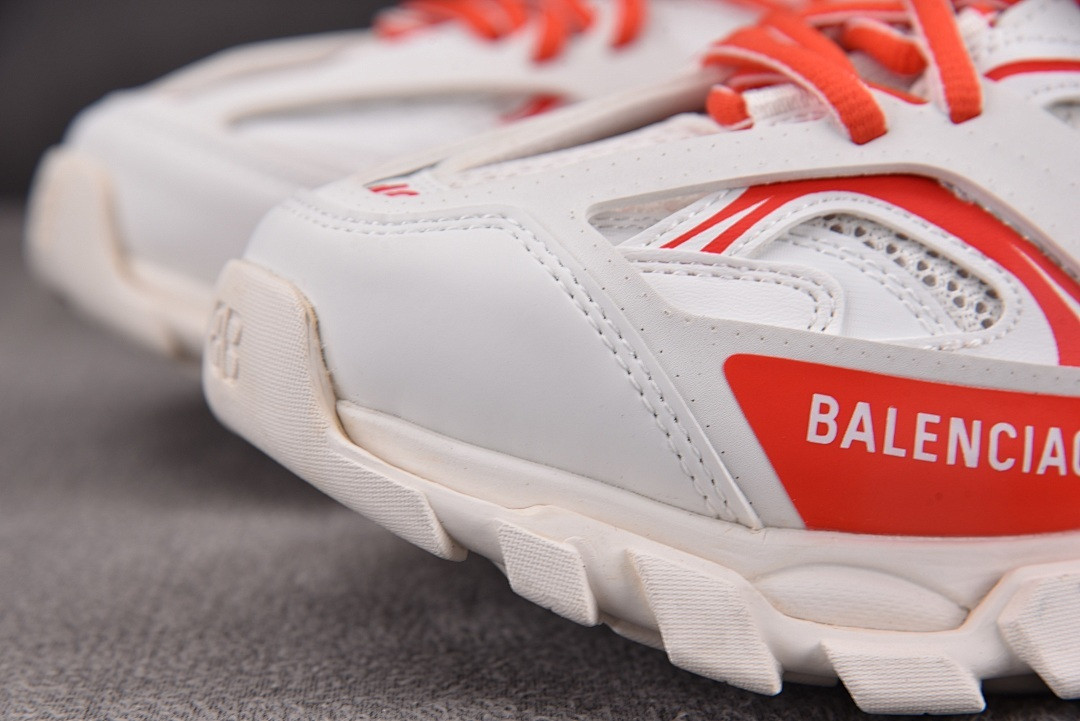 Ba1en*iaga TRACK 542023 W1GC4 9066
