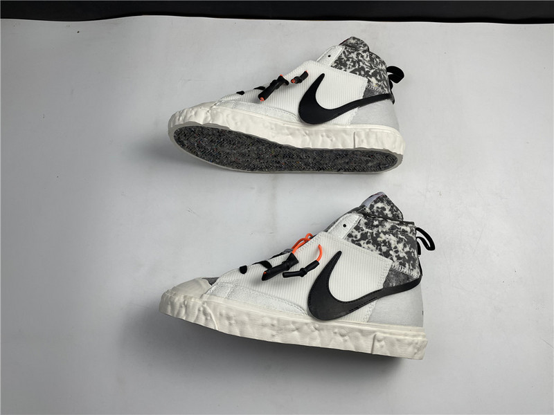 Nike Blazer Mid READYMADE CZ3589-100