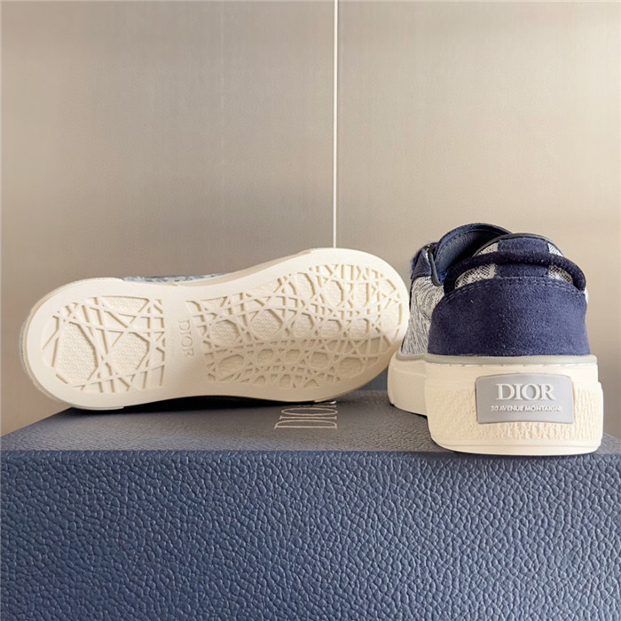 DR B33 SNEAKER