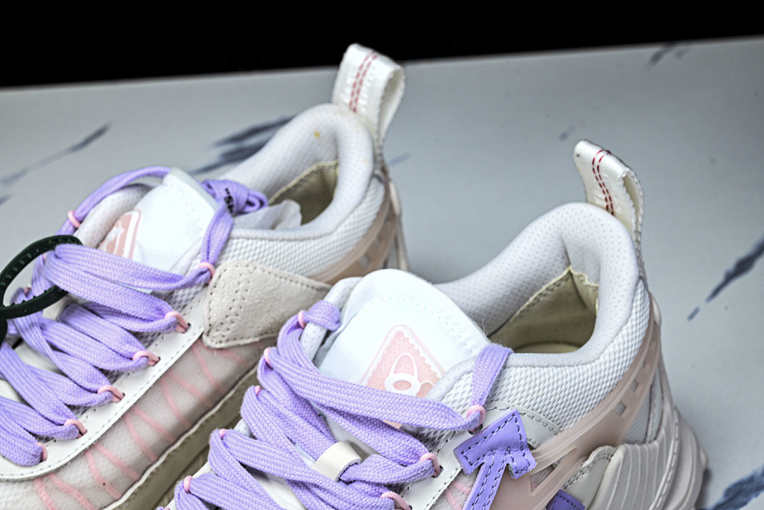 OW C/O ODSY-1000 SPORTS SHOES