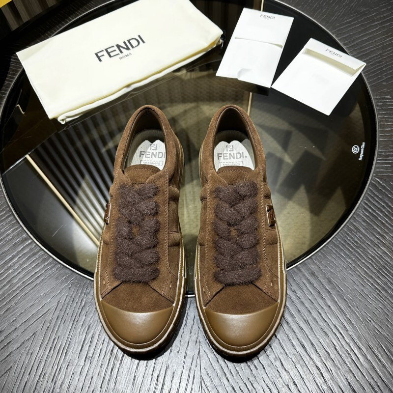 F**di SNEAKERS