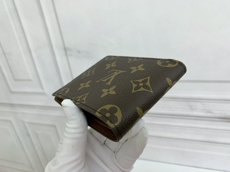 LV Wallet