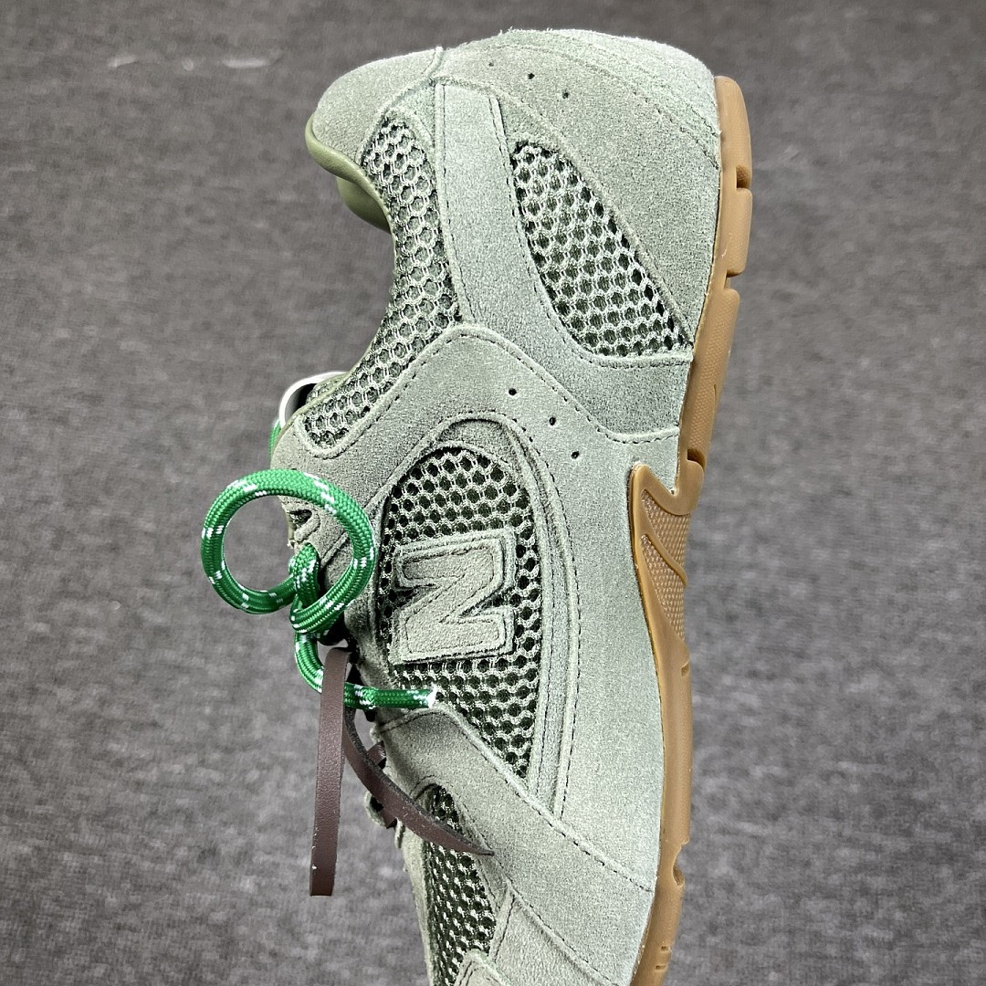 Miu Miu x New Balance 530 Sneakers