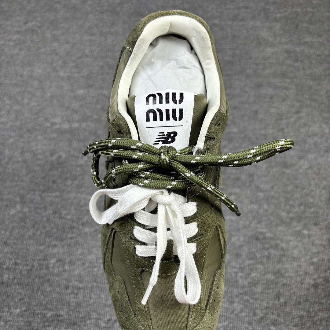 Miu Miu x New Balance 530 Sneakers