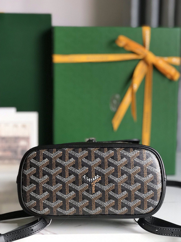 Goyard alpin shop mini backpack