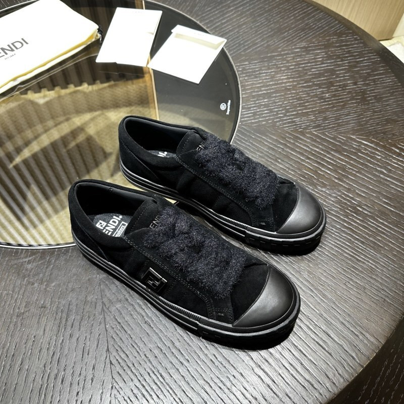 F**di SNEAKERS