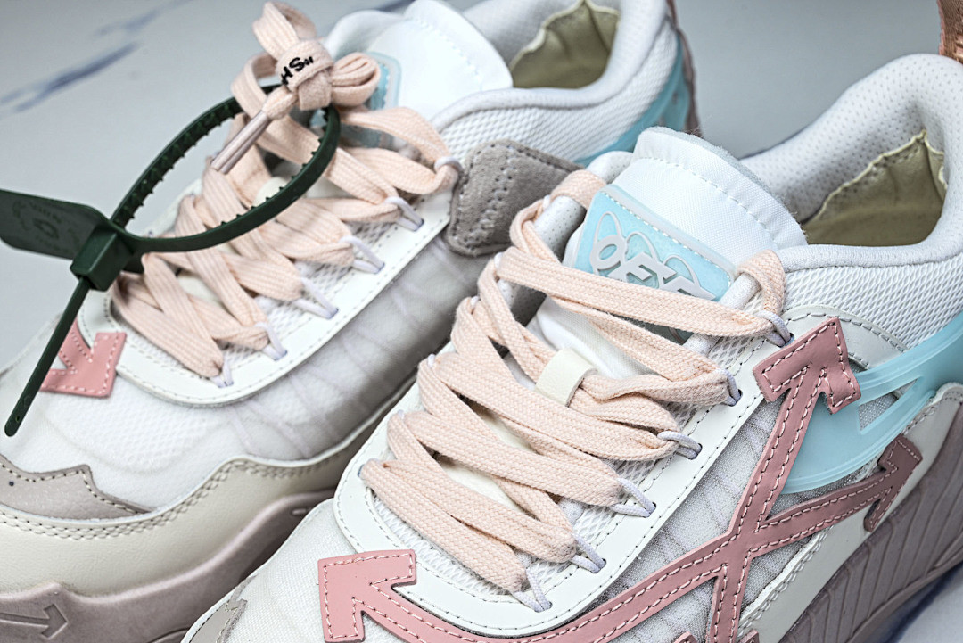 OW C/O ODSY-1000 SPORTS SHOES