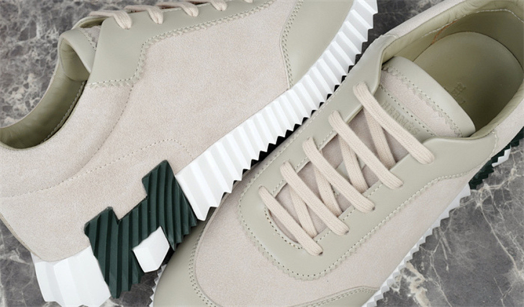 H*ER*MES SNEAKER