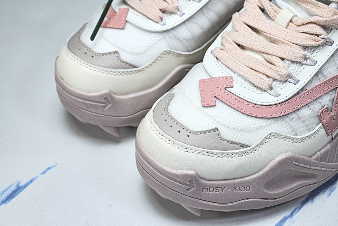 OW C/O ODSY-1000 SPORTS SHOES