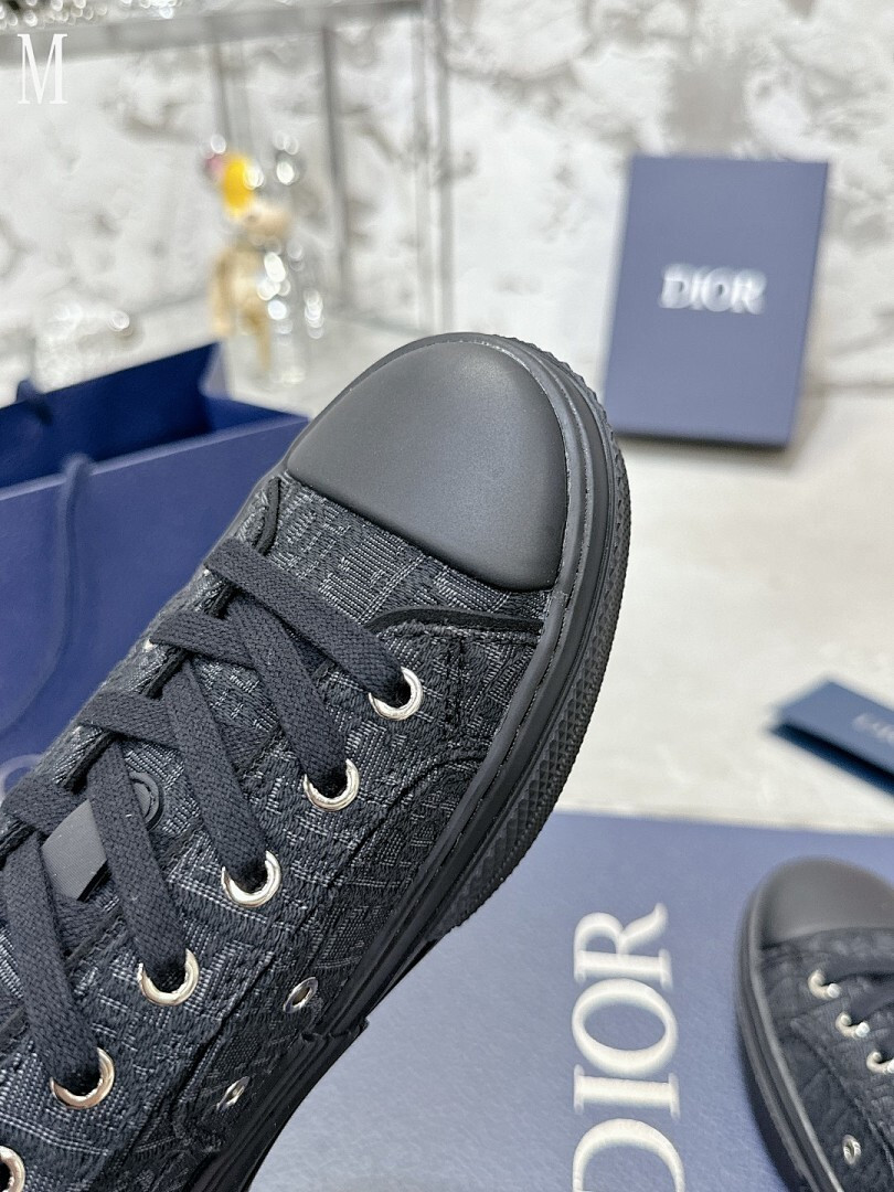 B23 OBLIQUE LOW SNEAKERS