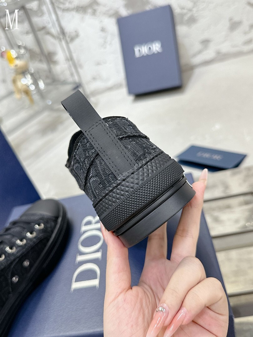 B23 OBLIQUE LOW SNEAKERS