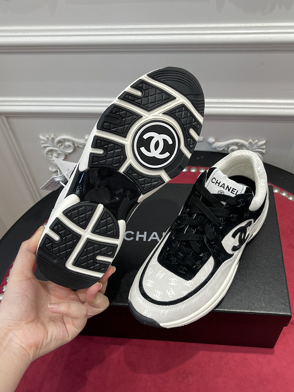 CHA_NEL SNEAKERS
