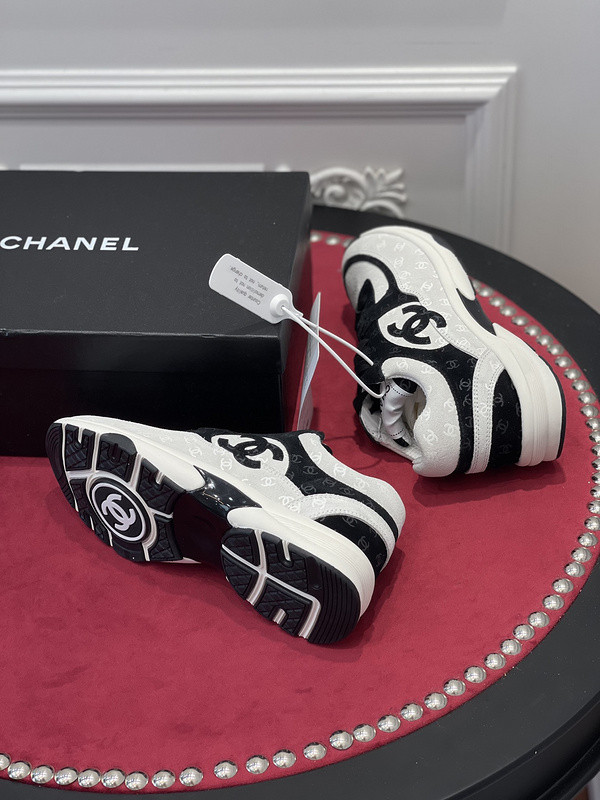 CHA_NEL SNEAKERS