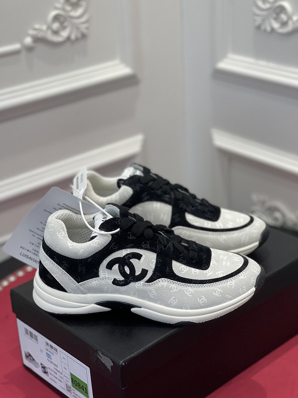 CHA_NEL SNEAKERS