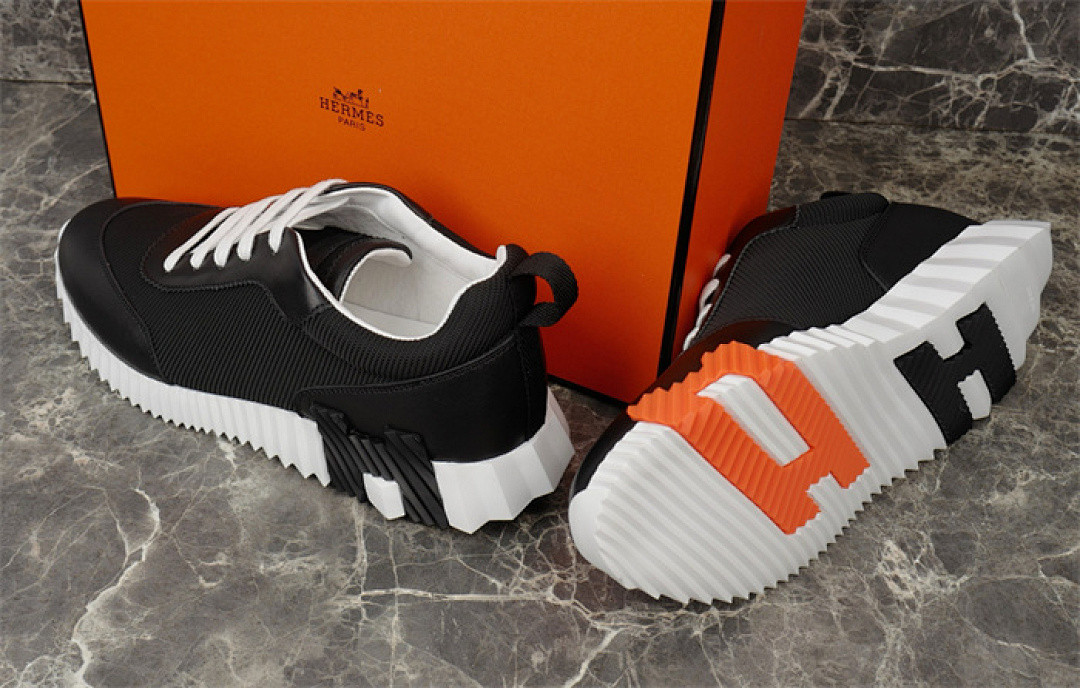 H*ER*MES SNEAKER