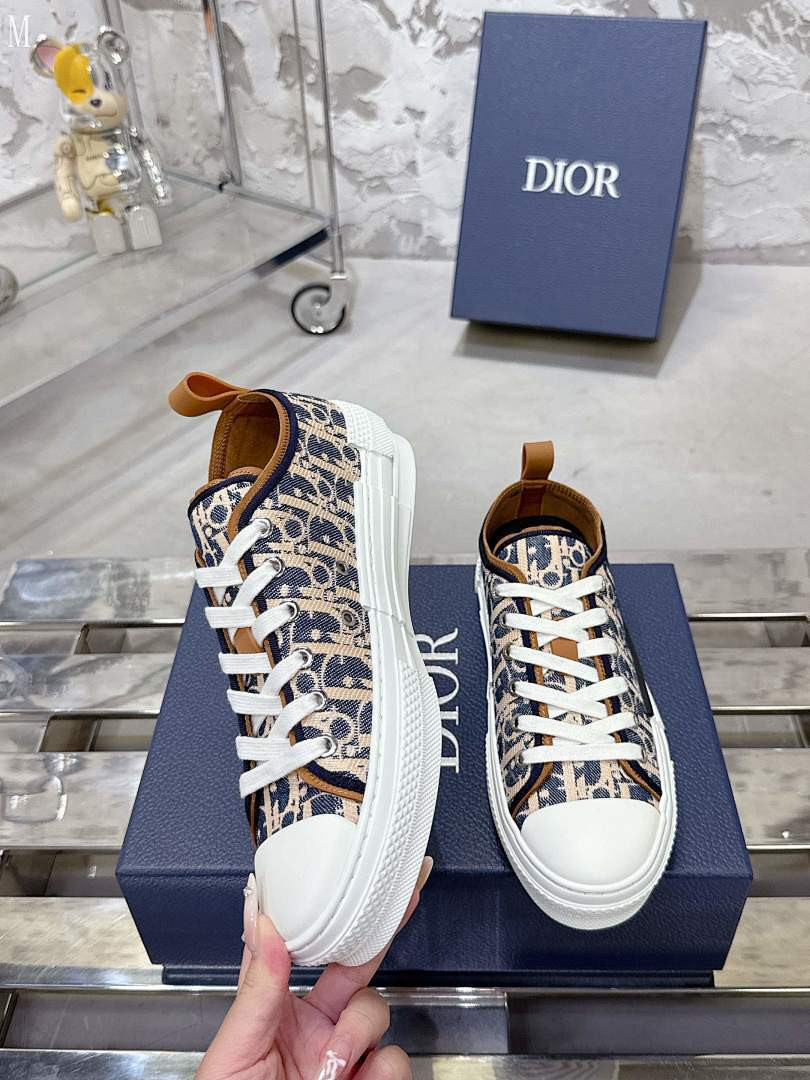 B23 OBLIQUE LOW SNEAKERS