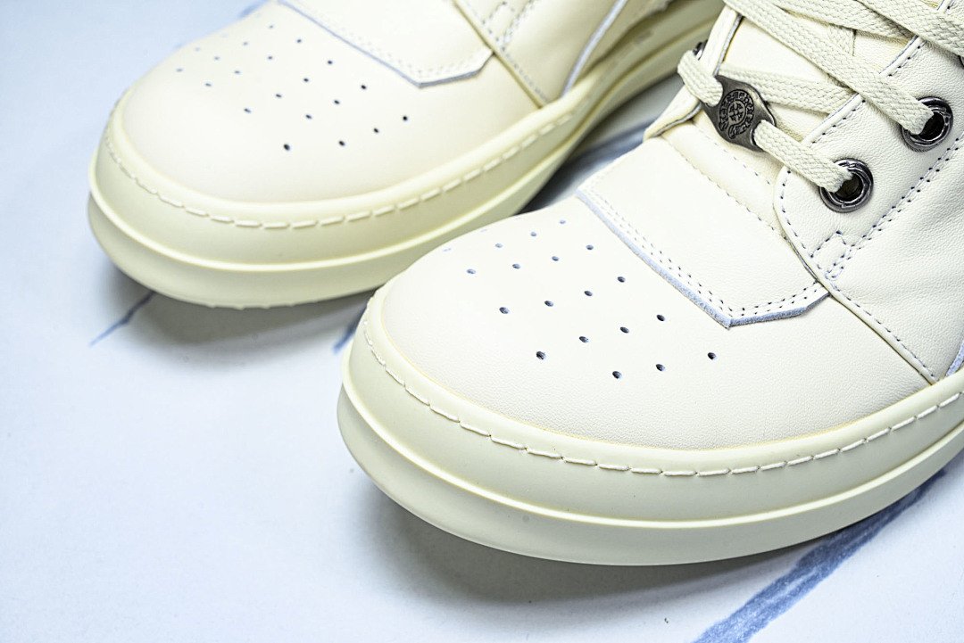 RICK 0WENS SNEAKERS