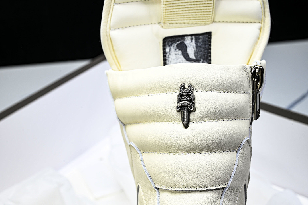 RICK 0WENS SNEAKERS