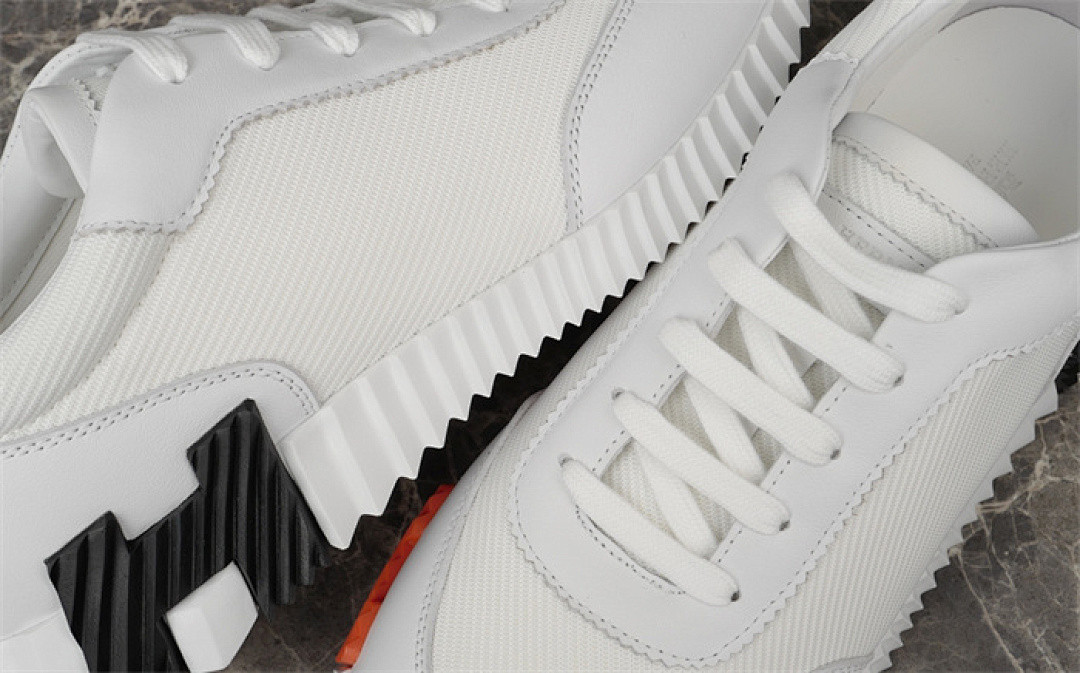 H*ER*MES SNEAKER