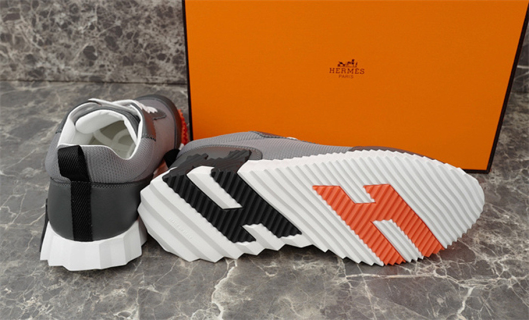 H*ER*MES SNEAKER