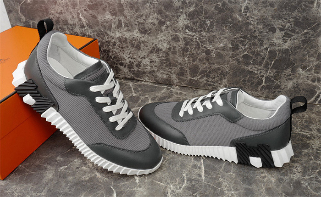 H*ER*MES SNEAKER