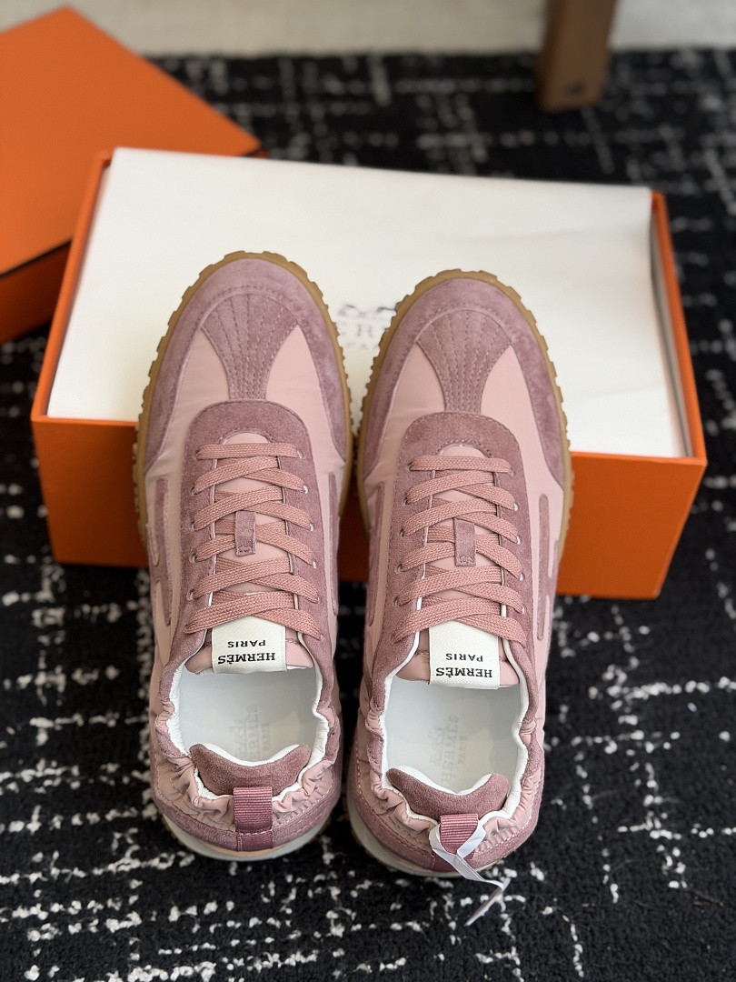H*ER*MES SNEAKER