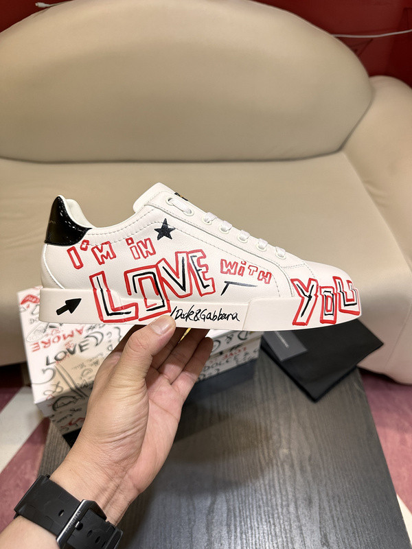 DG SNEAKER