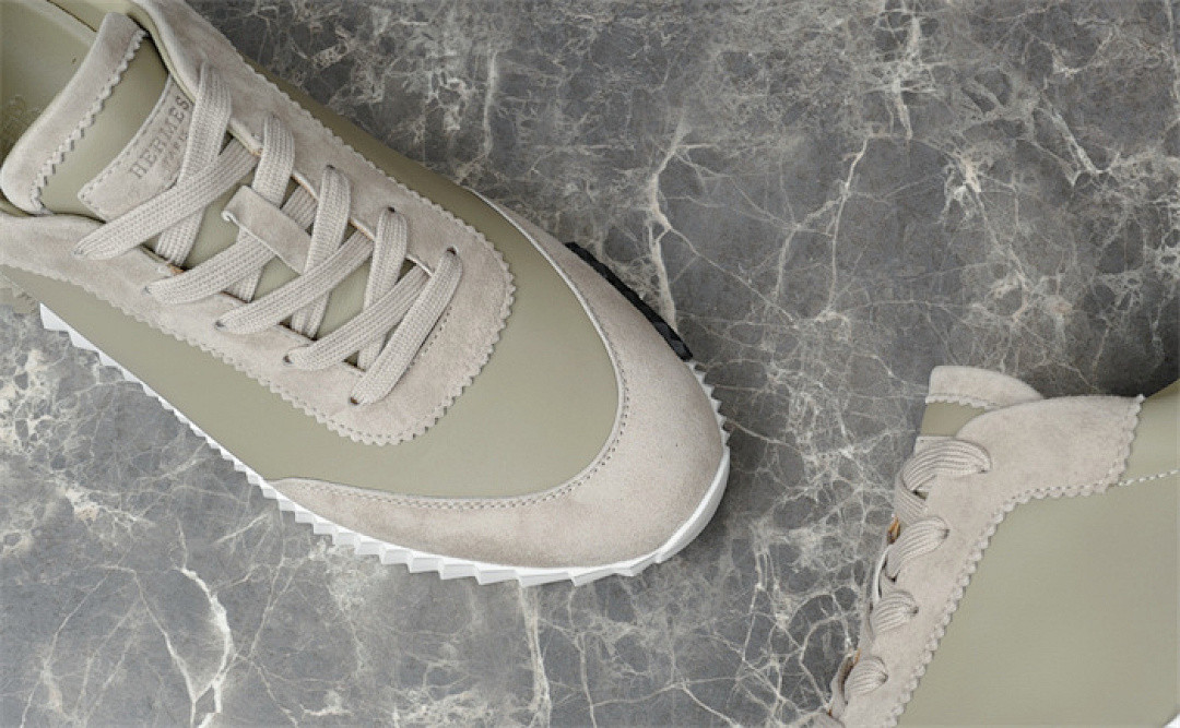 H*ER*MES SNEAKER