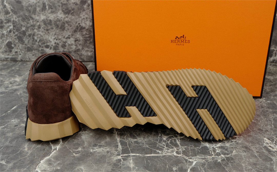 H*ER*MES SNEAKER