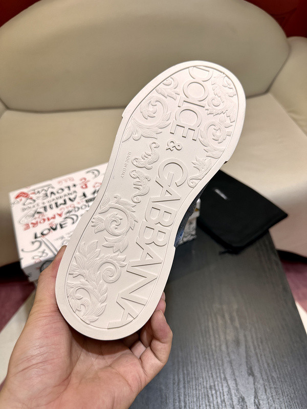 DG SNEAKER